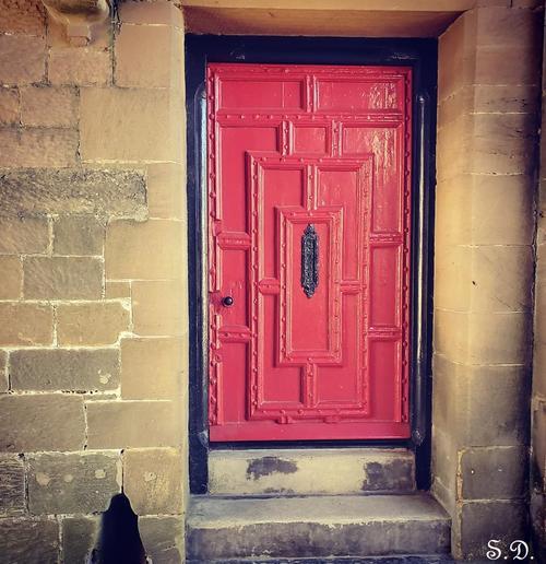 I See My Red Door Triquatrain A Poem By Jca All Poetry