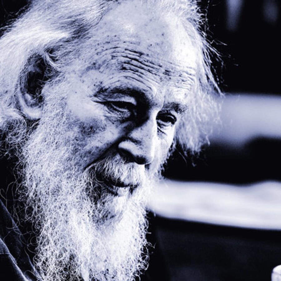 Hovering A Poem By Hughlings All Poetry hovering-a-poem-by-hughlings-all-poetry
